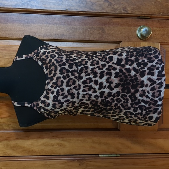 Rae Mode Leopard Print Racer Back Top - Picture 2 of 9